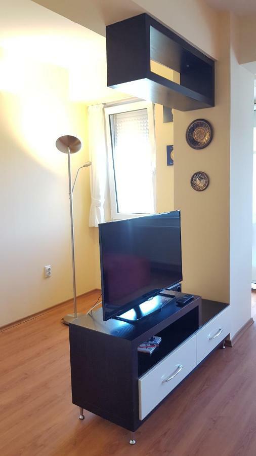Cozy Home In סקופיה מראה חיצוני תמונה